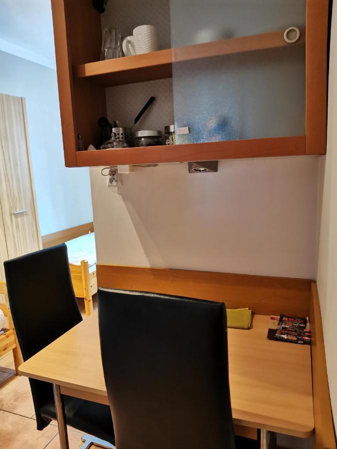 Apartamenty Jaskinia Solna Ruda Slaska Exterior foto
